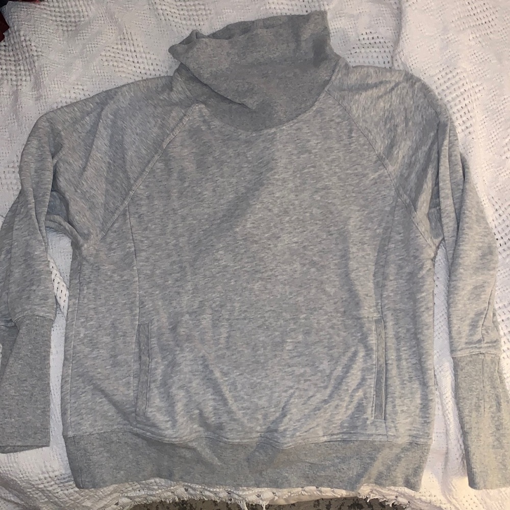 C9 sweatshirt